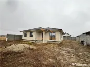 CASA LA STADIUL SEMI-FINISAT | SANTANDREI | 500 MP TEREN