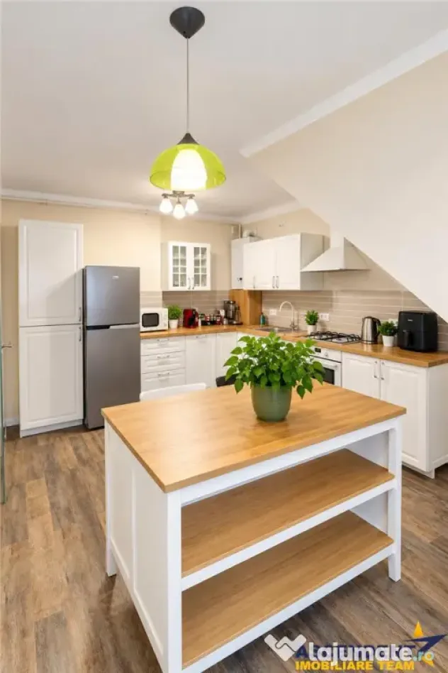 Apartament cu panorama de exceptie asupra Brasovului si Tamp - Brasov (Brasov)