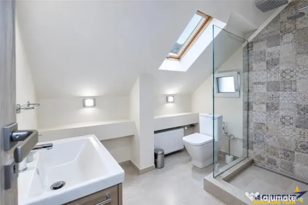 Apartament cu panorama de exceptie asupra Brasovului si Tamp - Brasov (Brasov)