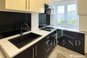 Apartament 2 camere, decomandate, etaj intermediar, Mănăș