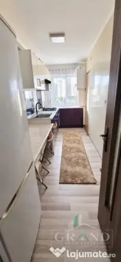 Apartament 2 camere, decomandate, etaj intermediar, Mănăș