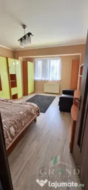 Apartament 2 camere, decomandate, etaj intermediar, Mănăș