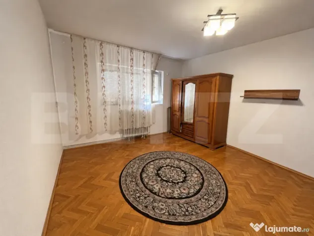 Se vinde casă in orașul HAȚEG – cu etaj, mansardă, pis - Hateg (Hunedoara)