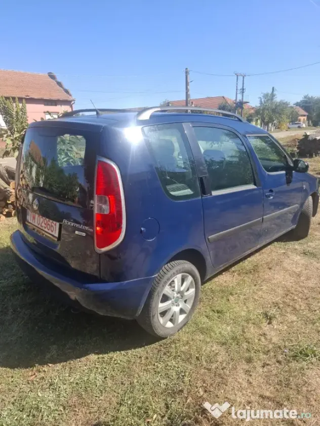 Skoda Roomster 2011
