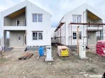 Duplex in stil nordic - 4 camere si 3 bai - Mosnita Noua