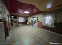 Casă de vânzare P+M ,8 camere,240mp,zona Cloșca Satu Mare