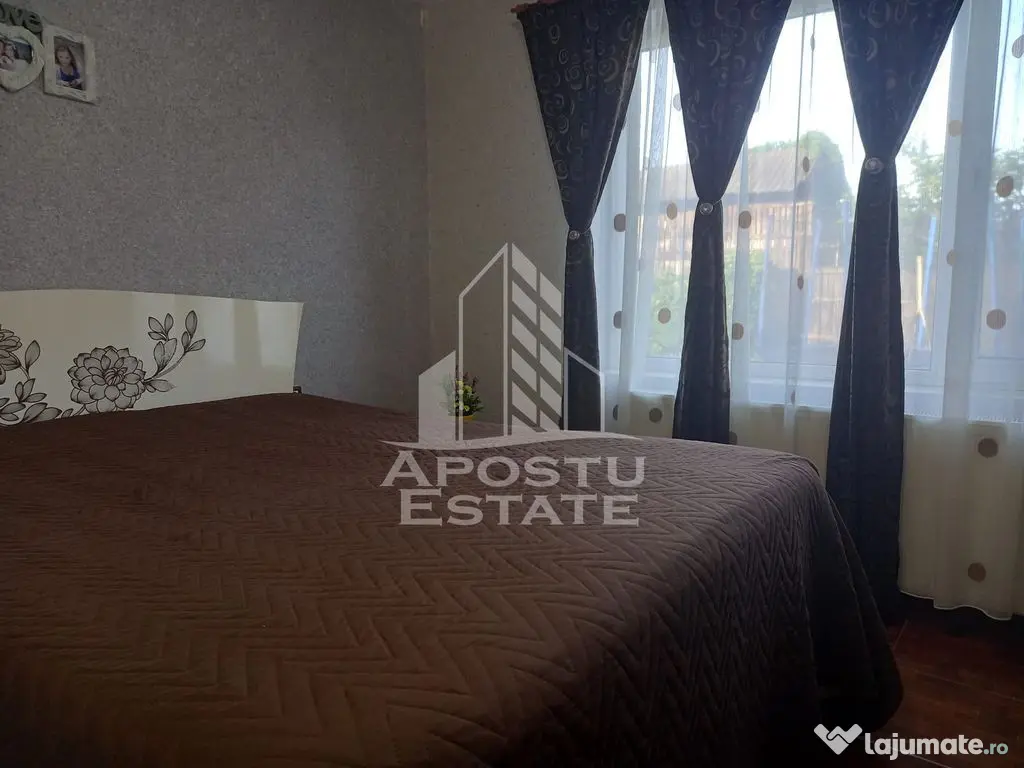 Casa, de vanzare, in Curtici. - Curtici (Arad)