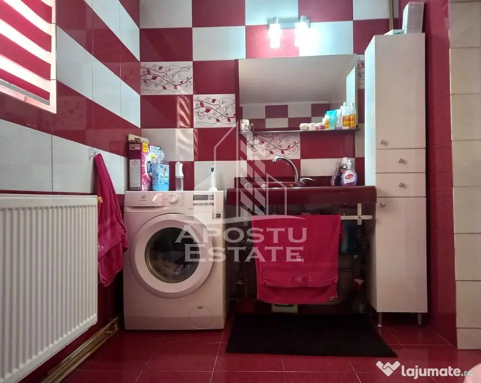 Casa, de vanzare, in Curtici. - Curtici (Arad)