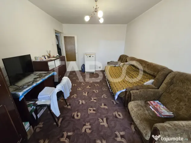 Apartament decomandat 2 camere etaj3 balcon pivnita Vasile A - Sibiu (Sibiu)