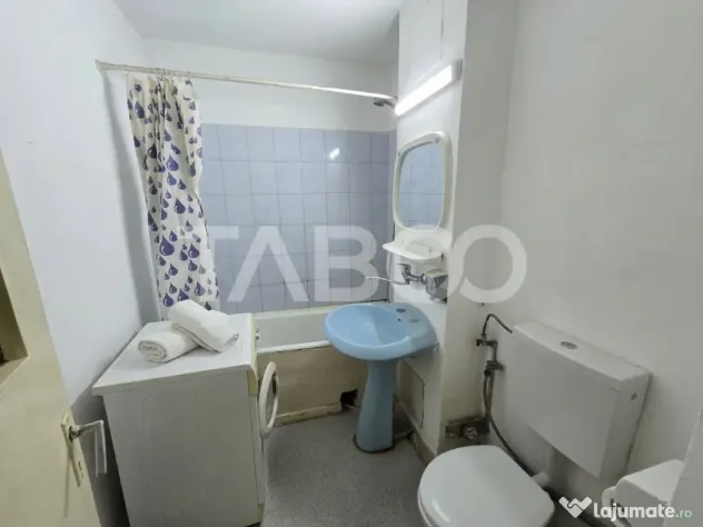 Apartament decomandat 2 camere etaj3 balcon pivnita Vasile A - Sibiu (Sibiu)