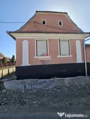 CASA SASEASCA DE POVESTE- CLOASTERF- SASCHIZ/MURES- DE VANZARE! 