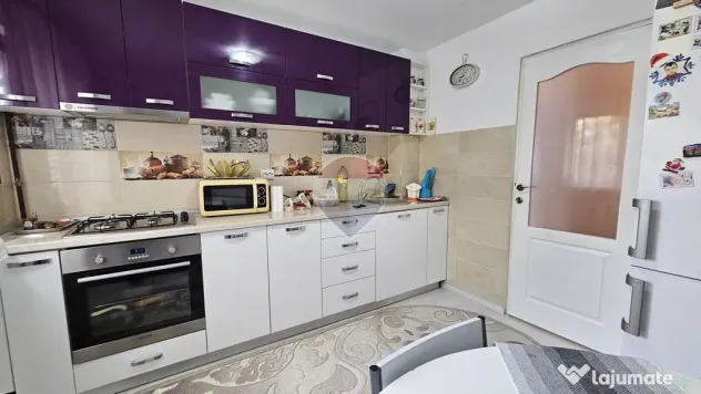 Apartament confort 1 cu 3 camere în Burdujeni, Suceava - Suceava (Suceava)
