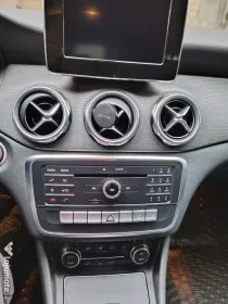 Vând Mercedes GLA 180 Automat