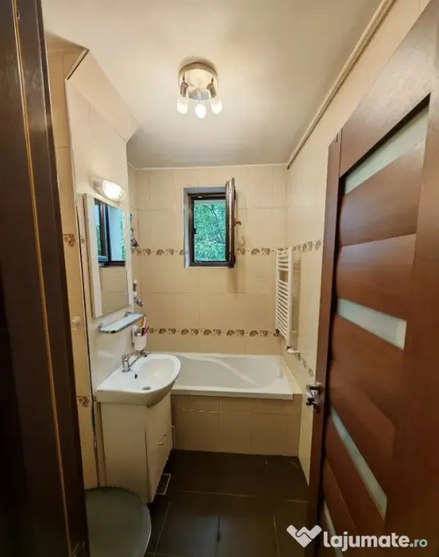 Apartament Cu 2 Camere Decomandarte Zona Ultracentrala - Suceava (Suceava)