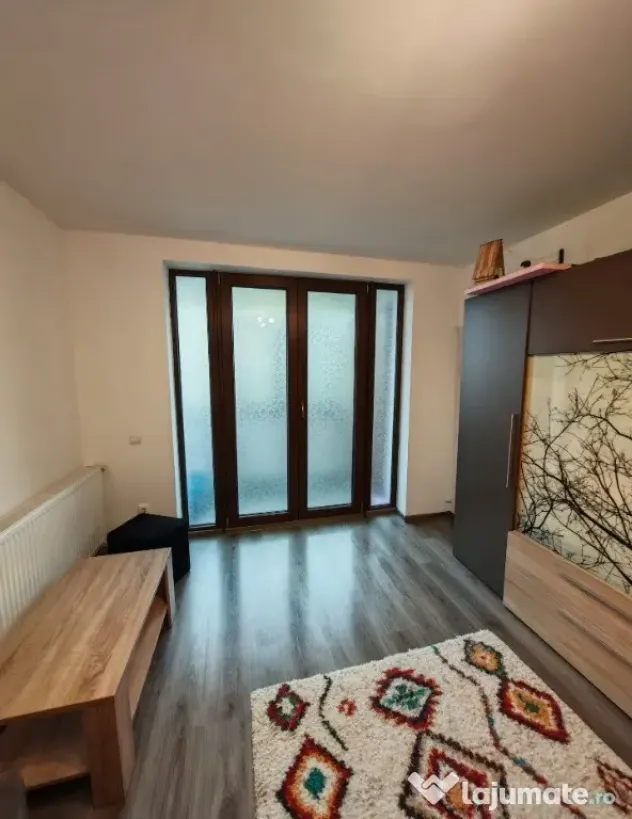 Apartament Cu 2 Camere Decomandarte Zona Ultracentrala - Suceava (Suceava)
