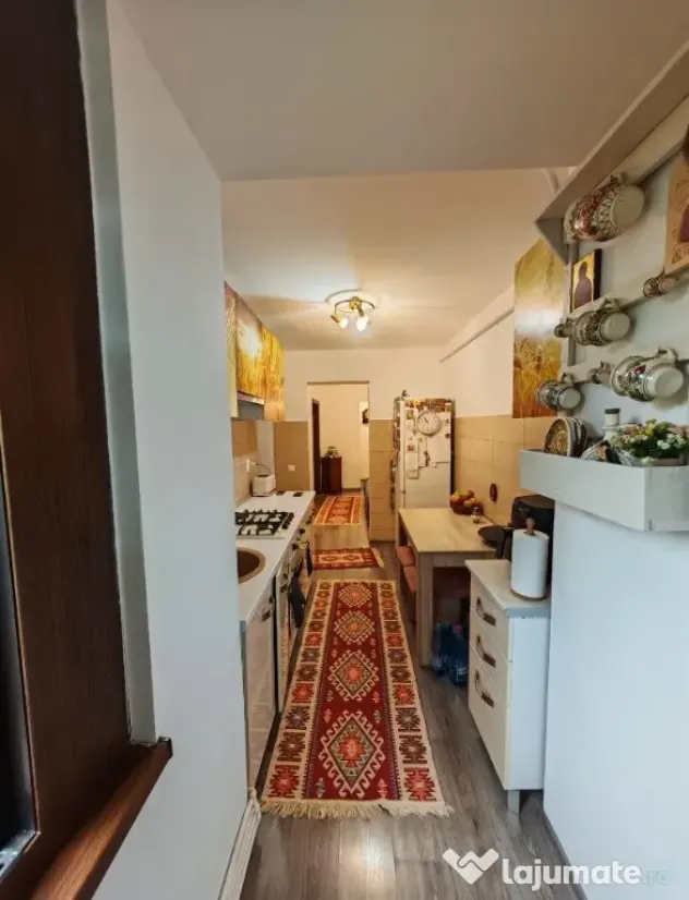 Apartament Cu 2 Camere Decomandarte Zona Ultracentrala - Suceava (Suceava)
