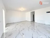 Casa individuala cu 4 camere, teren 900 mp, cu toate utilita 