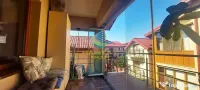 Apartament 3 camere 92 mp + curte 70 mp, 2 locuri de parcare Metrou Leonida