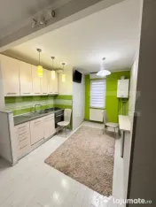 Apartament cu 2 camere, balcon și centrală proprie în Sâ