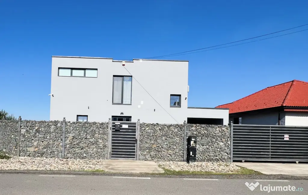 Casa individuala 5 camere - Sacalaz, zona centrala - Sacalaz (Timis)