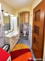 Apartment de închiriat cu 2 camere,curte si gradina,zona Iosefin