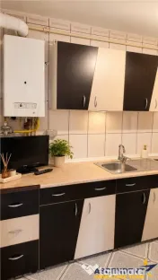 3 camere decomandate, gata de mutare, mobilat si utilat, eta