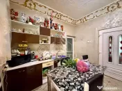 Apartament 2 camere la curte comuna de vanzare, zona Iosefin 