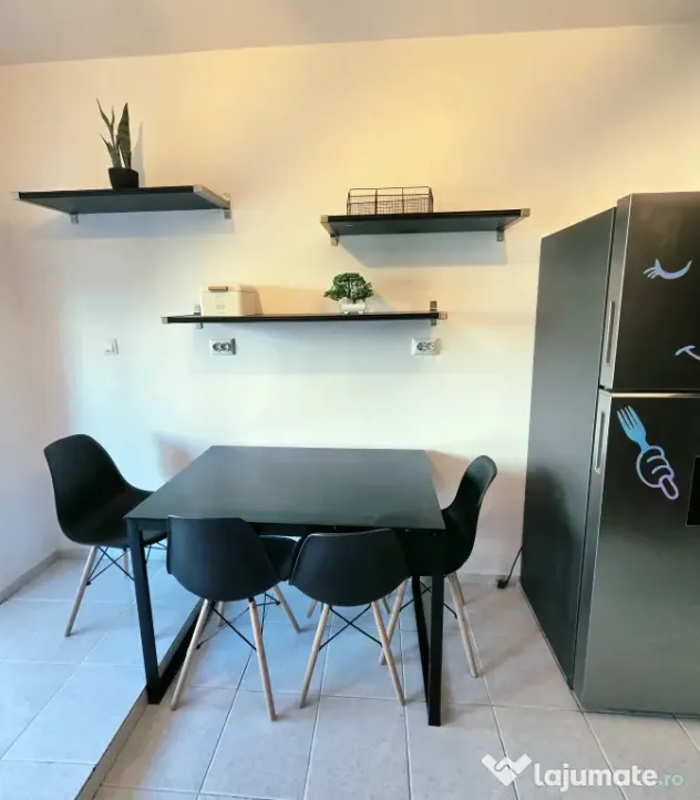 Inchiriere apartament 3 camere Mega Mall, Sos. Pantelimon
