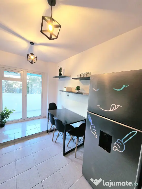Inchiriere apartament 3 camere Mega Mall, Sos. Pantelimon