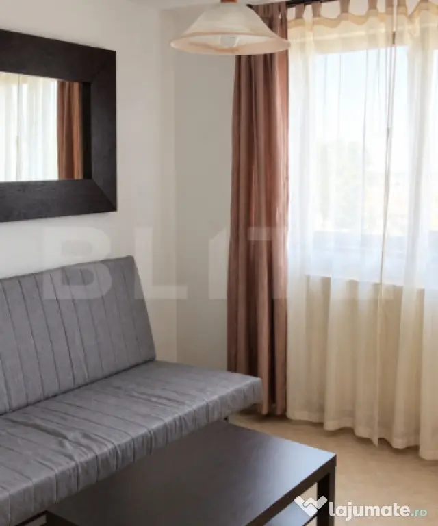 Apartament cu 3 camere pe două niveluri, Burdujeni, 57 mp - Suceava (Suceava)