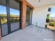 Apartament NOU, cu 3 camere, 2 băi, zona Someșului, Flore? 
