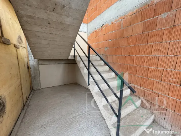 DE ÎNCHIRIAT–Spațiu Comercial/Birouri/Clinică–162 mp - Floresti (Cluj)