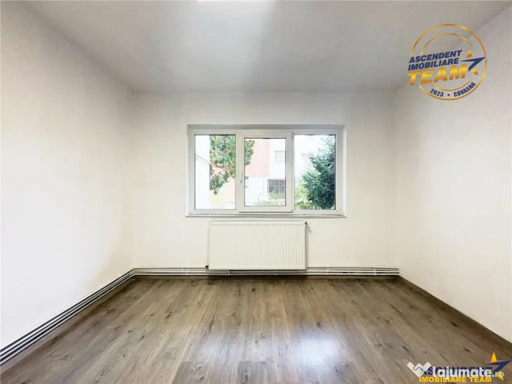Spatiu comercial dispus la strada principala, Central, Lenin - Sfantu Gheorghe (Covasna)