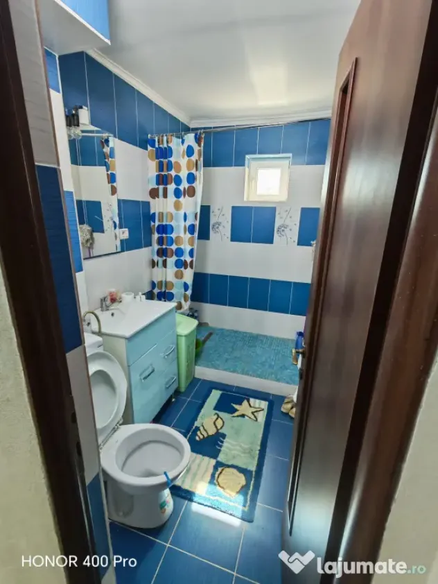 Apartament 4 camere semidecomandat Aradul Nou