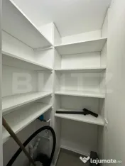 Apartament 3 camere | Zona Centrala | Boxa + Balcon | 72mp