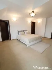 Vilă cu piscină și cramă