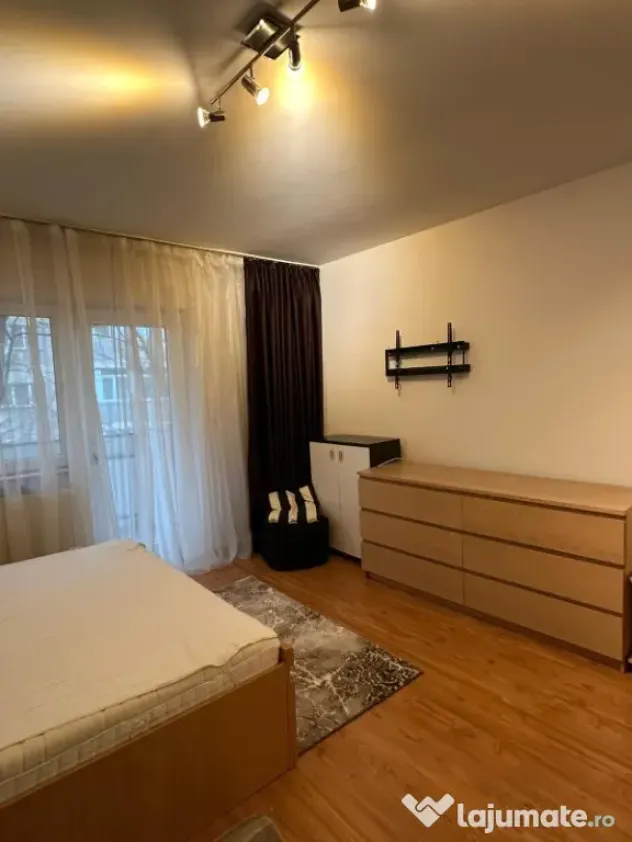 Garsoniera Metrou Brancoveanu 40mp - Bucuresti (Bucuresti-Ilfov)