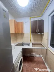 Apartament de vânzare cu 2 camere în zona Groapa – Școa 