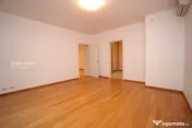 Vilă 7 Camere | 307 MP | Grădină & Terase | Garaj | Băne 