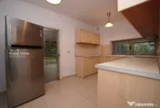 Vilă 7 Camere | 307 MP | Grădină & Terase | Garaj | Băne 
