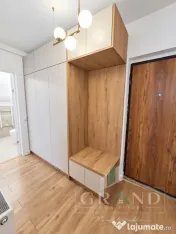 Apartament de vanzare 2 camere decomandate, Sesul de Sus, Fl 