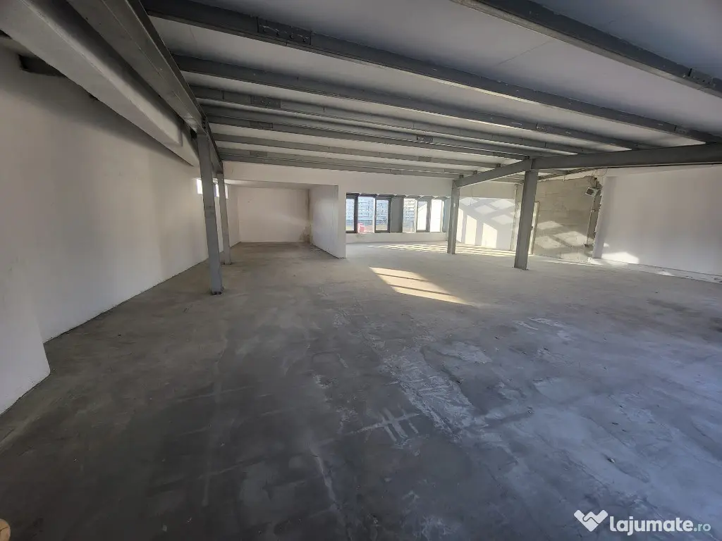 Spatiu comercial de inchiriat - 160mp - terasa 40mp, Eroilor - Floresti (Cluj)
