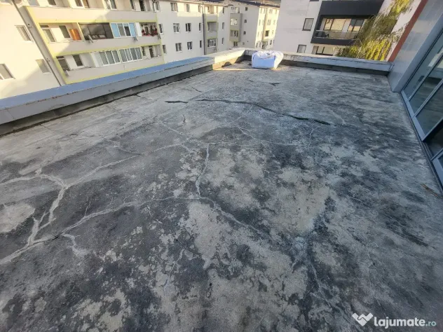Spatiu comercial de inchiriat - 160mp - terasa 40mp, Eroilor - Floresti (Cluj)