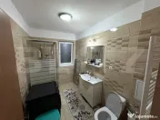 Apartament 3 camere , parcare, zona Avram Iancu 