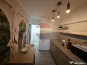 DE INCHIRIAT Apartament cu 3 camere în zona P-ta Alba Iulia 
