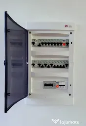 Electrician în construcții