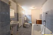 Casa individuala, pivnita, pod, potential, Centrul Istoric,