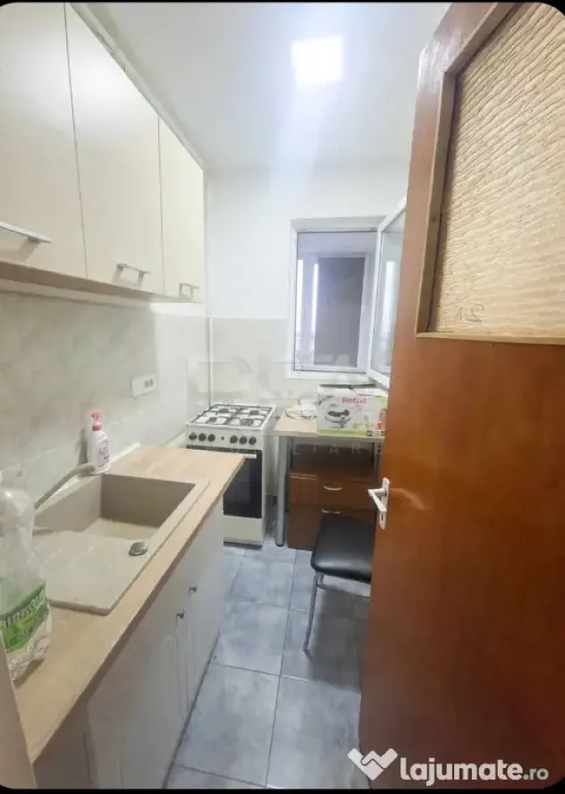 Apartament 2 camere Sos Alexandriei, etaj 6/10, anvelopat, r - Bucuresti (Bucuresti-Ilfov)
