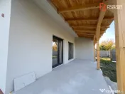 Duplex pe parter cu 3 camere - Mosnita Veche