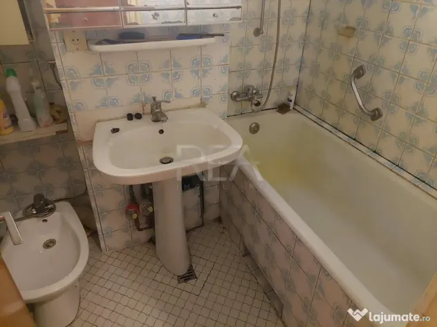4 camere Piața Iancului decomandat, et. 2, an 1978, metrou, - Bucuresti (Bucuresti-Ilfov)